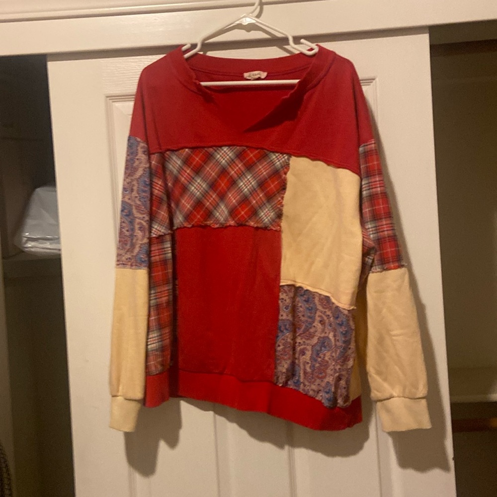 Sweatshirt v neck